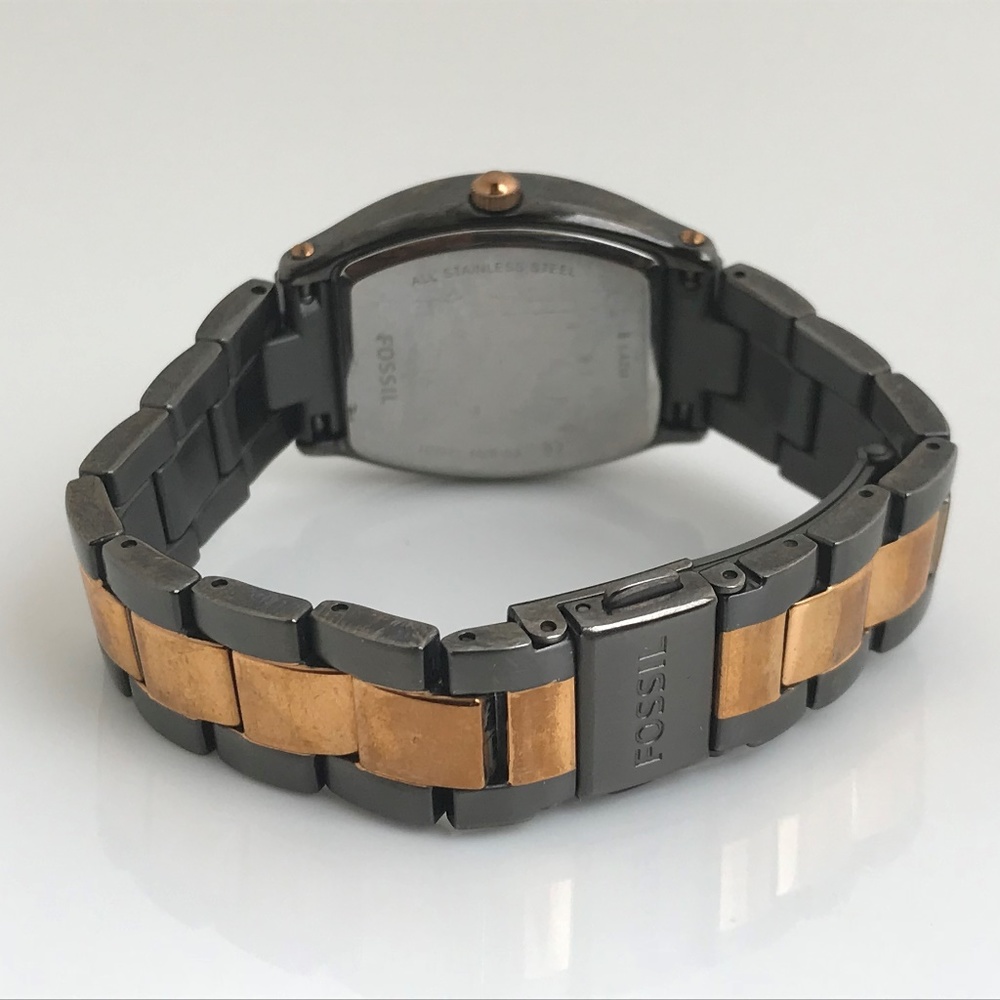 Fossil Women Watch Black and Gold Tone Analog - Picture 8 of 8